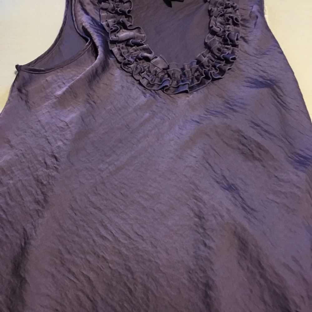 New Directions sleeveless blouse
